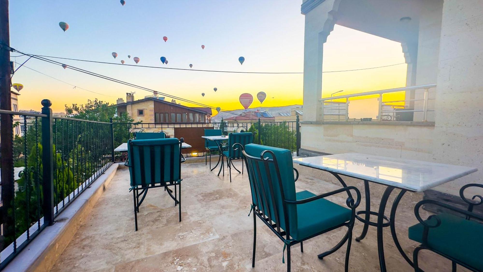 Rocca Stone House Hotel Goreme Exterior photo
