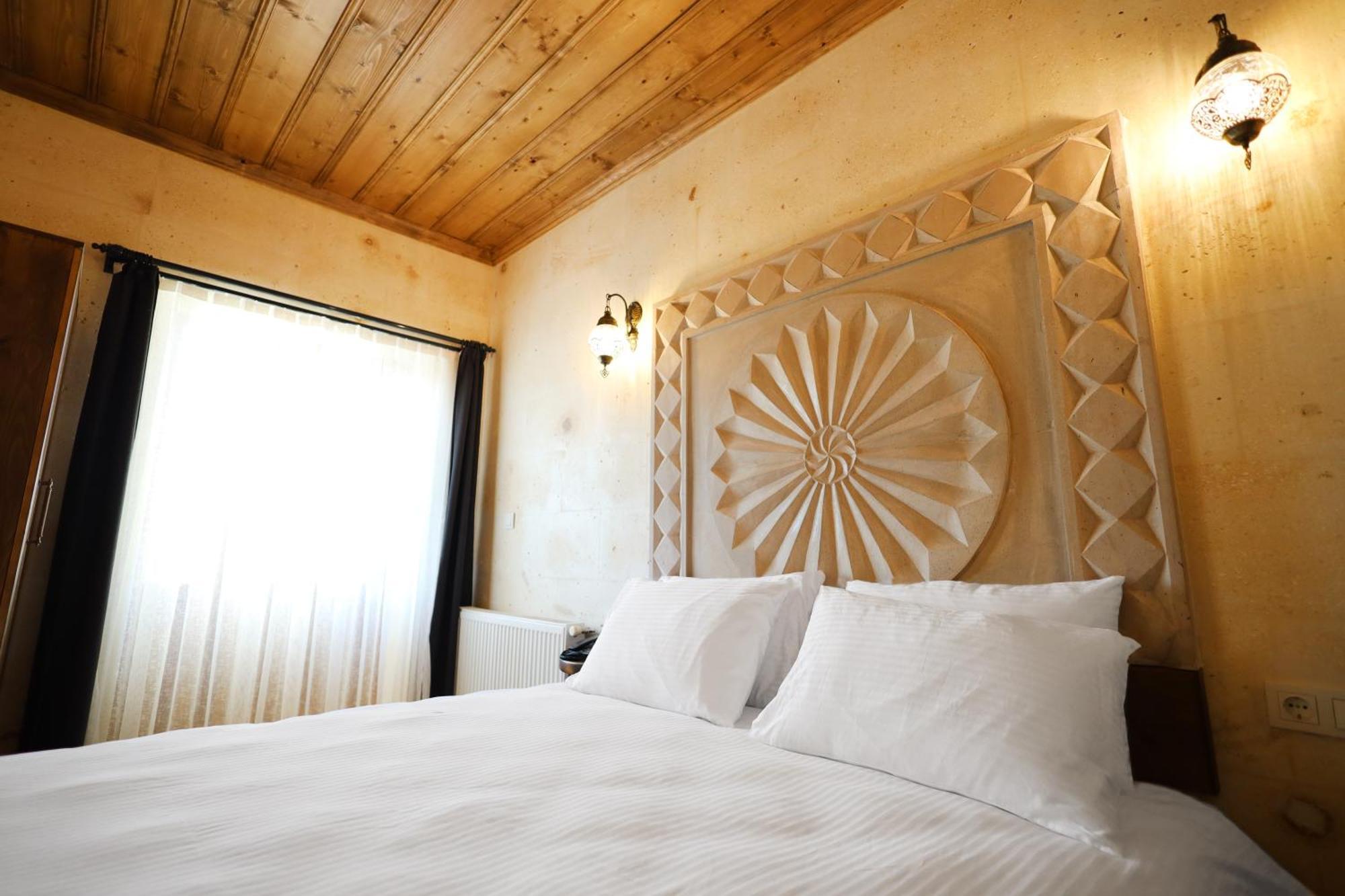 Rocca Stone House Hotel Goreme Exterior photo