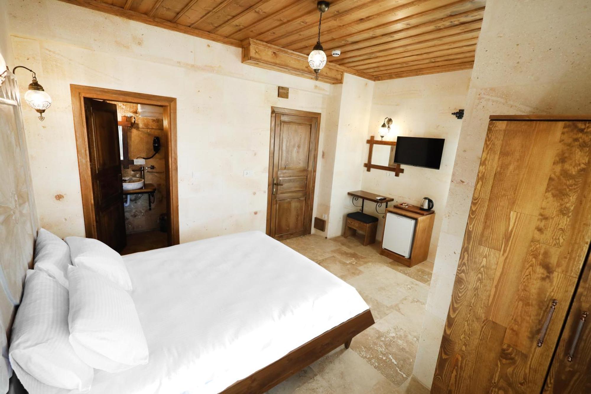 Rocca Stone House Hotel Goreme Exterior photo