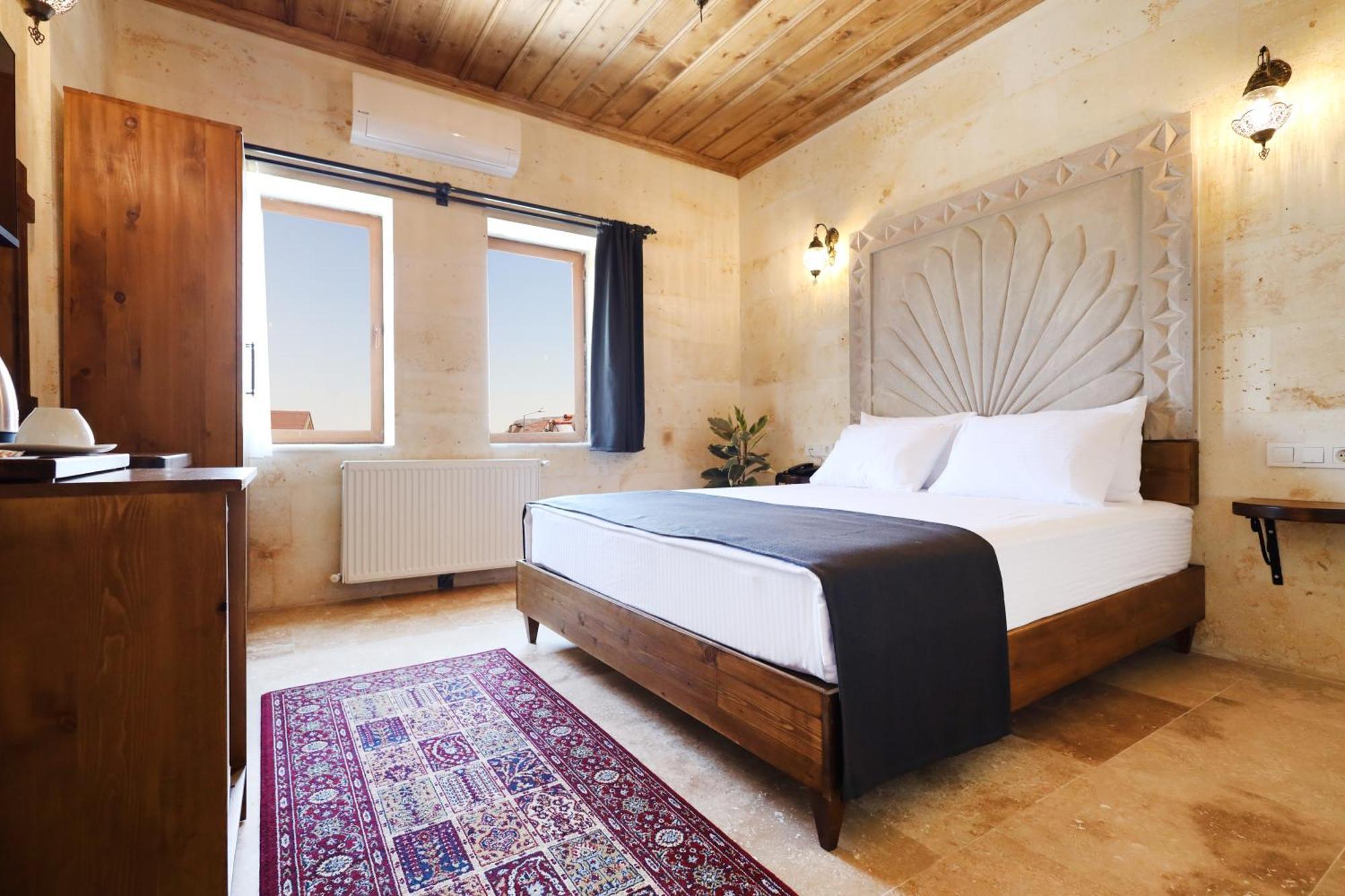 Rocca Stone House Hotel Goreme Exterior photo