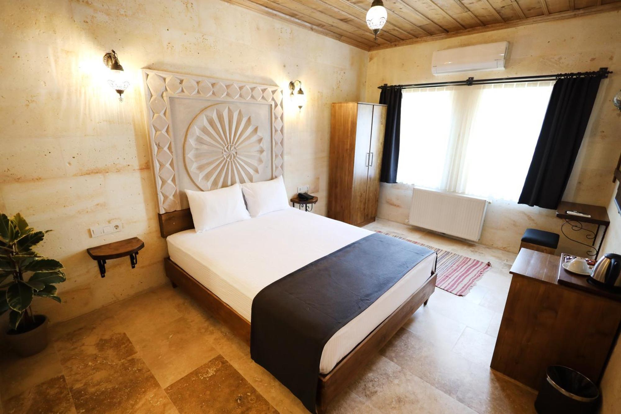 Rocca Stone House Hotel Goreme Exterior photo