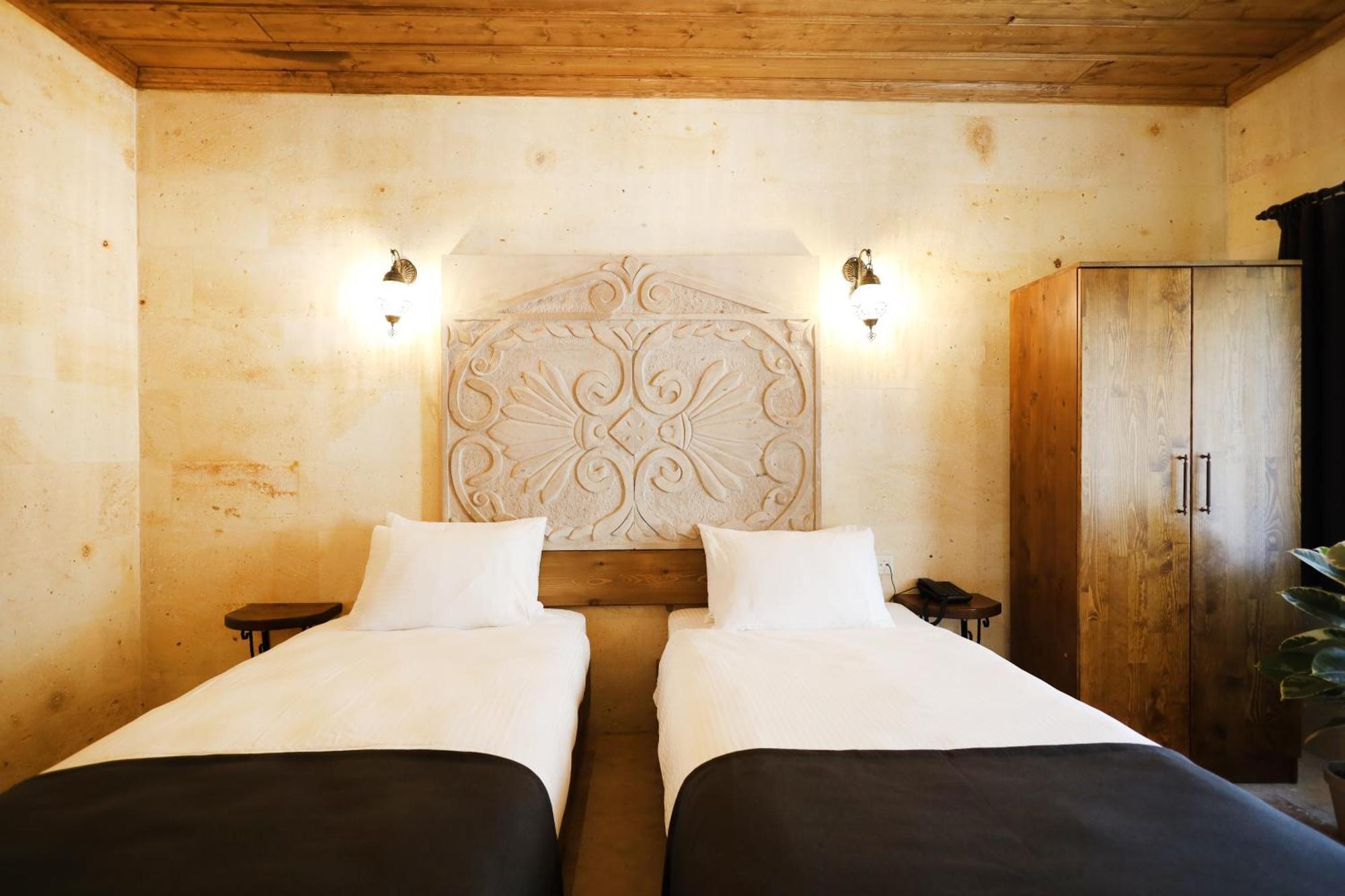 Rocca Stone House Hotel Goreme Exterior photo
