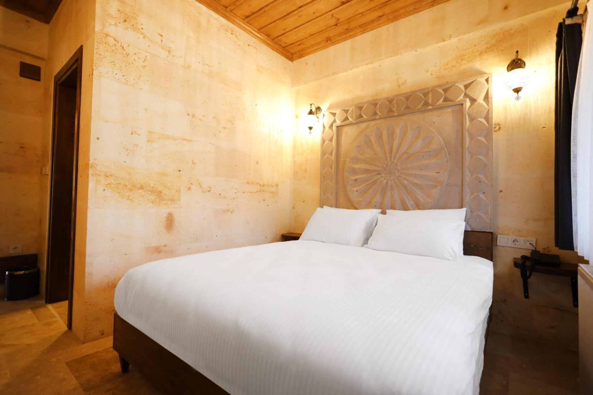 Rocca Stone House Hotel Goreme Exterior photo