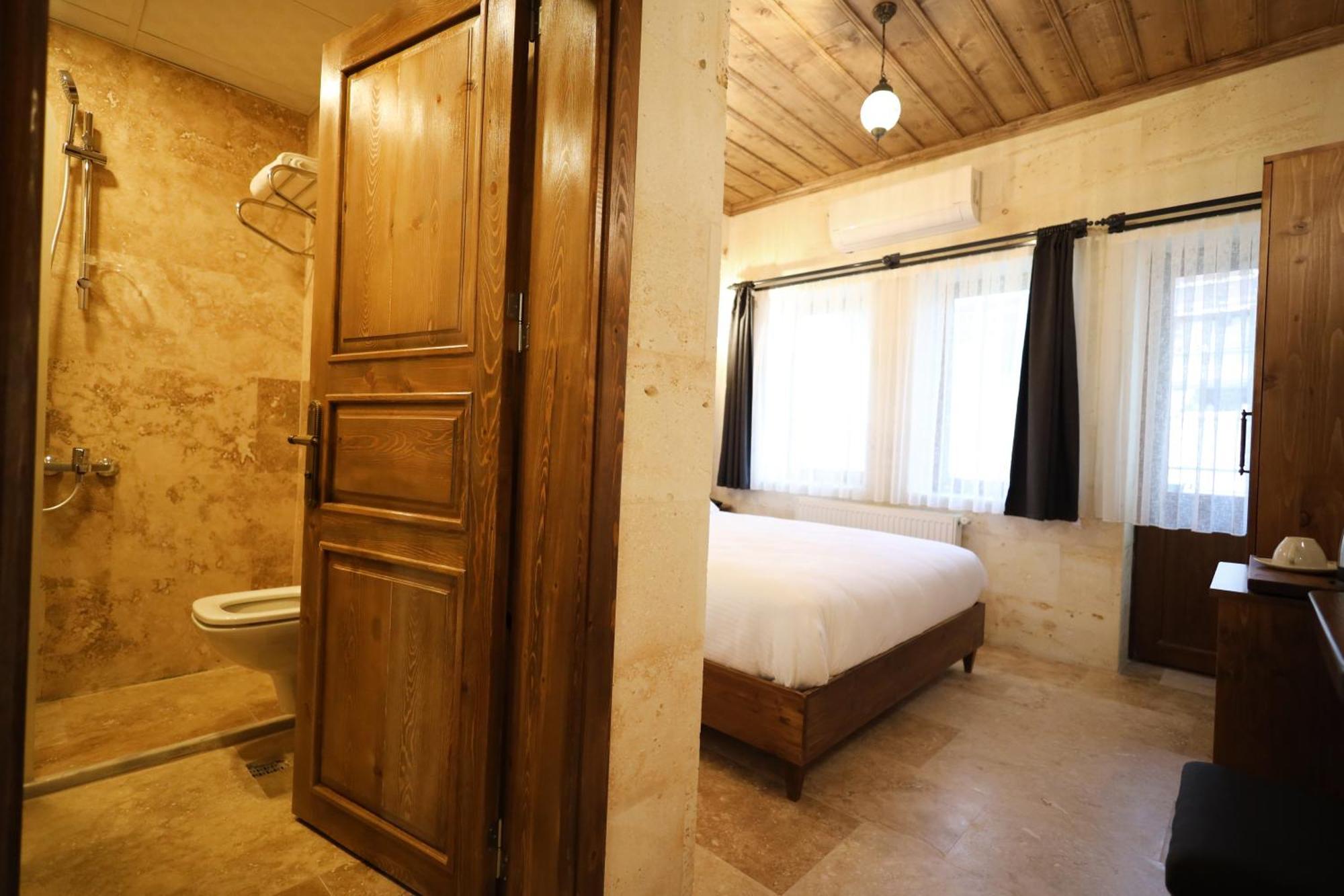 Rocca Stone House Hotel Goreme Exterior photo